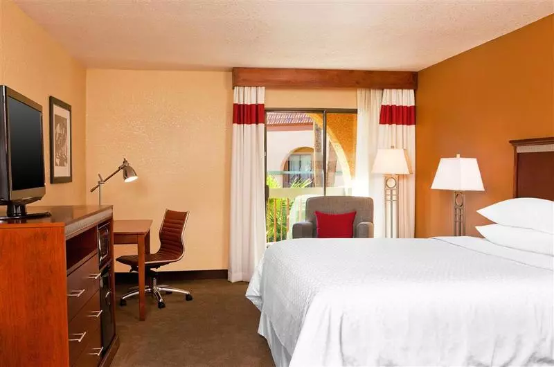 فندق Four Points By Sheraton Tucson Airport