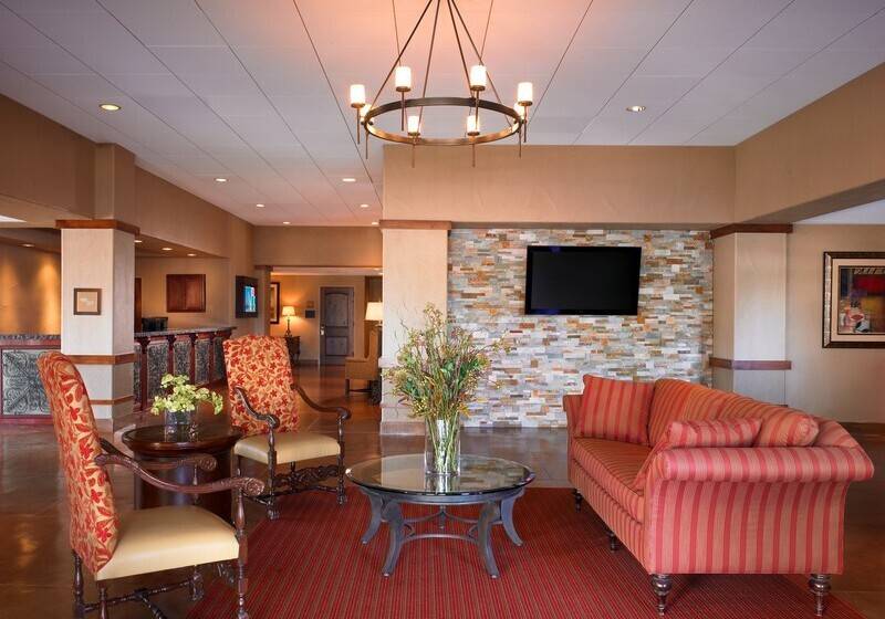 Hotel Four Points By Sheraton Tucson Airport
