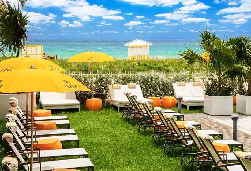 Отель Hilton Cabana Miami Beach Resort