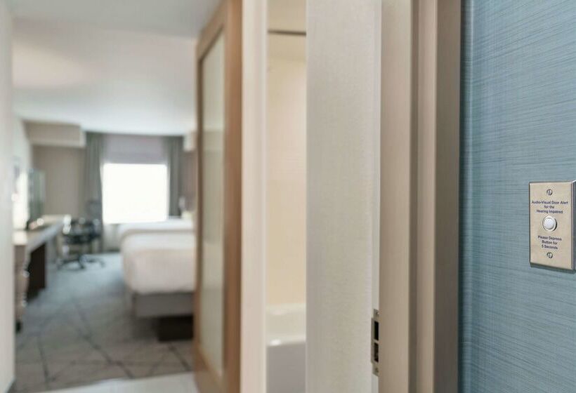 בית מלון כפרי Hilton Garden Inn Springfield