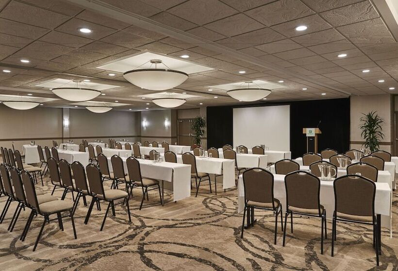 Hotel Holiday Inn Alexandria At Carlyle, An Ihg