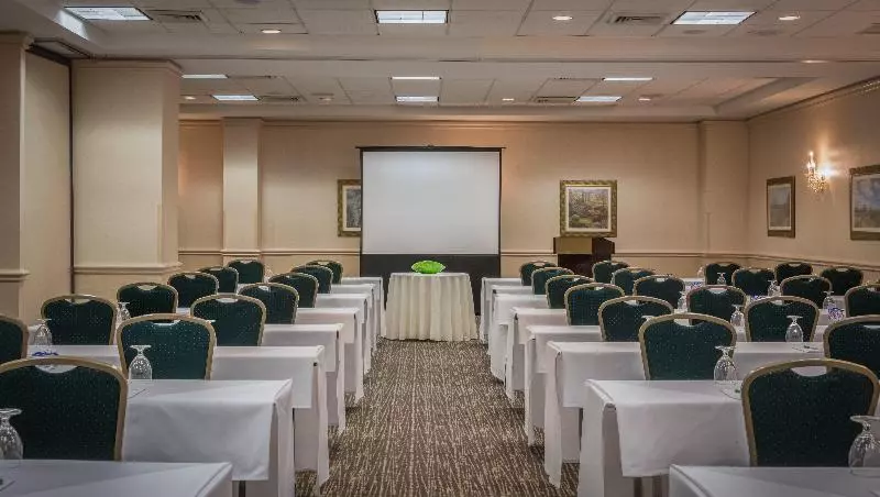 호텔 Holiday Inn Arlington At Ballston, An Ihg