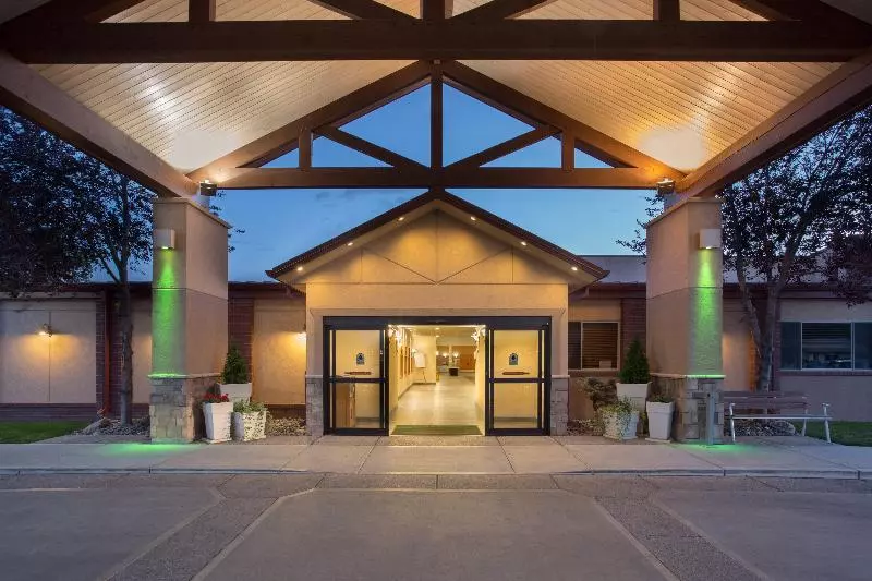 هتل Holiday Inn Riverton Convention Center, An Ihg