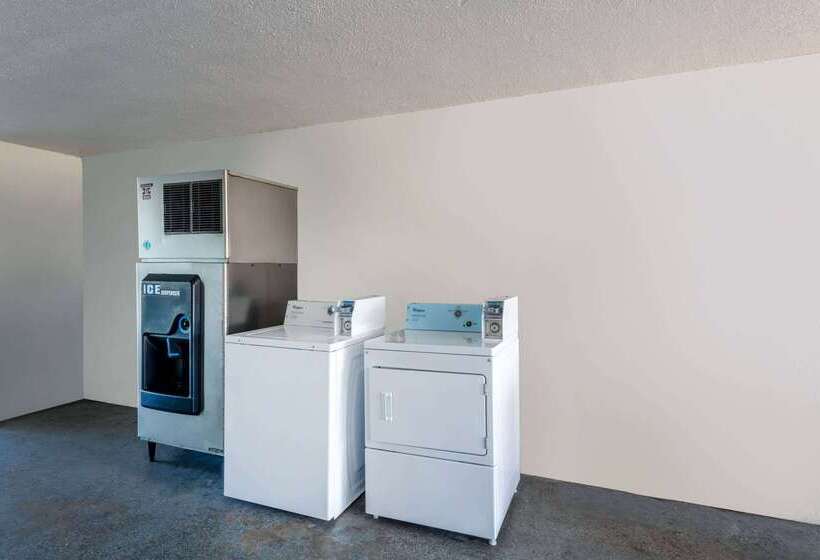 酒店 Howard Johnson By Wyndham Vero Beach/i95