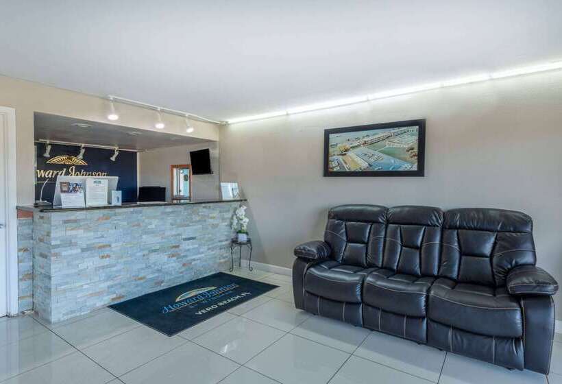 酒店 Howard Johnson By Wyndham Vero Beach/i95