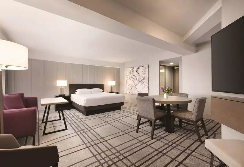 Отель Hyatt Regency Louisville