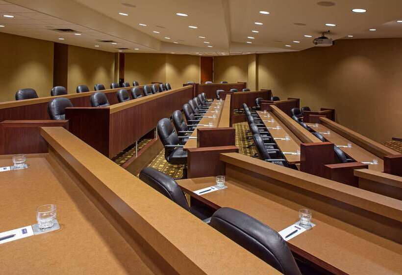 فندق Hyatt Regency Louisville