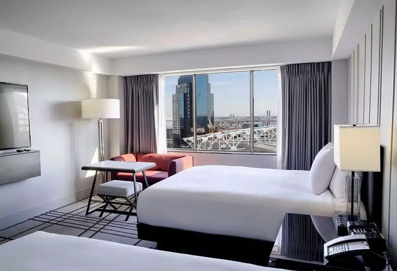 Отель Hyatt Regency Louisville