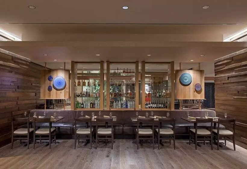 Отель Hyatt Regency Louisville