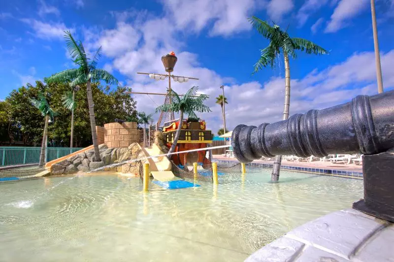 Otel International Palms Oceanfront Cocoa Beach Resort