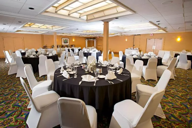 Otel International Palms Oceanfront Cocoa Beach Resort