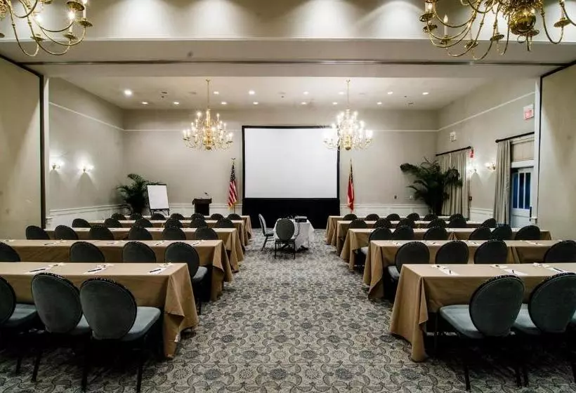 בית מלון כפרי Jekyll Island Club Resort