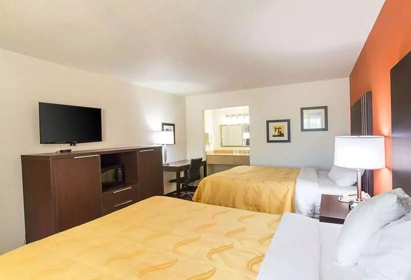 Szálloda Quality Inn