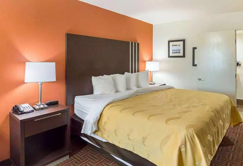 Szálloda Quality Inn