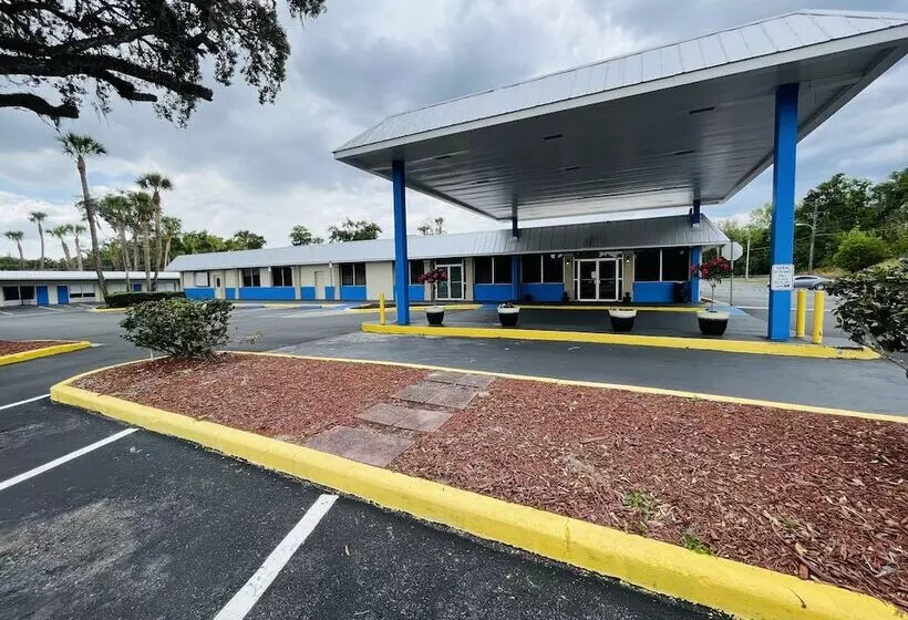 فندق Rodeway Inn