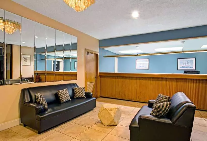 هتل Super 8 By Wyndham Norfolk/chesapeake Bay
