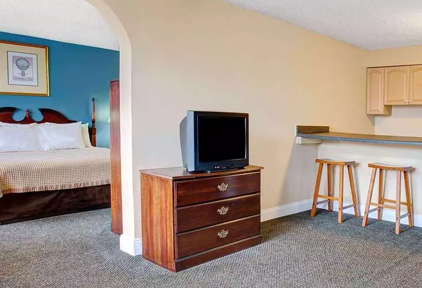 هتل Super 8 By Wyndham Norfolk/chesapeake Bay
