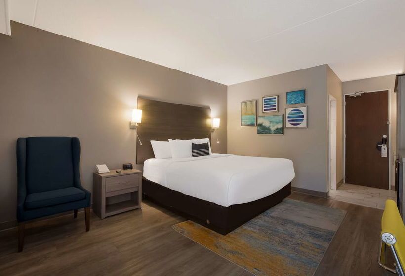 בית מלון כפרי The Hub Middletown Red Bank  Best Western Signature Collection