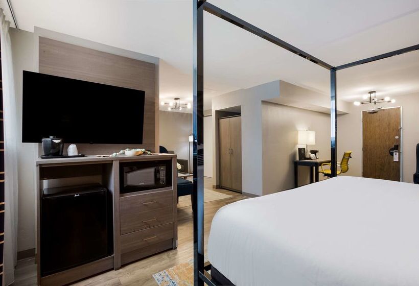 בית מלון כפרי The Hub Middletown Red Bank  Best Western Signature Collection