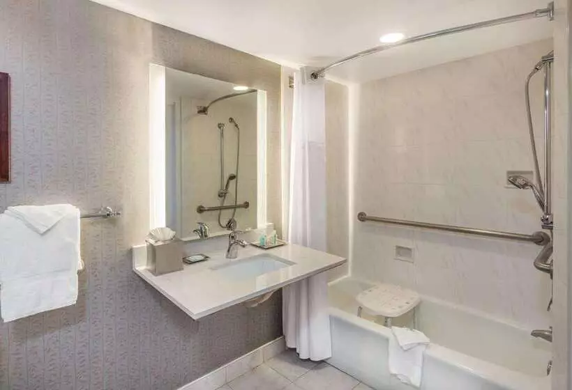 فندق Wyndham Visalia