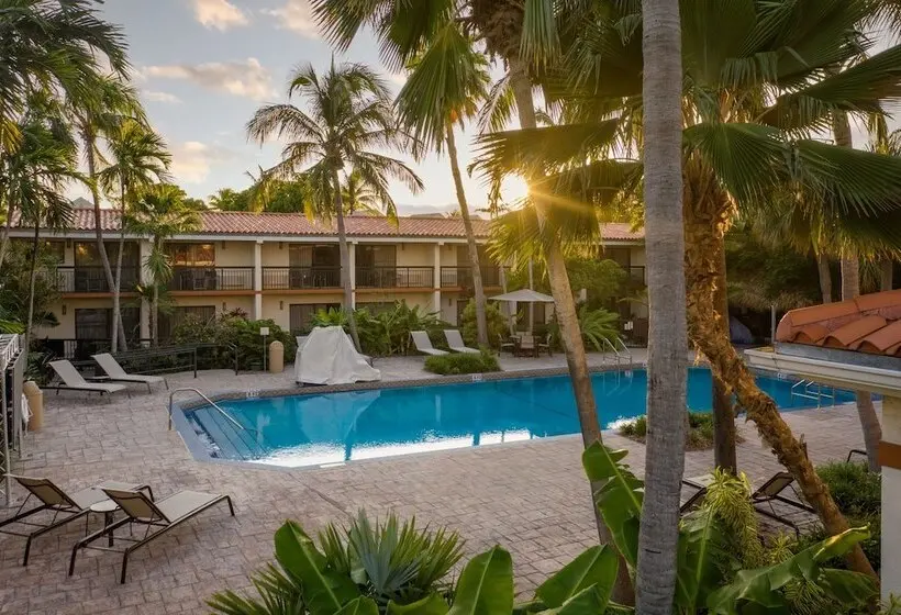 リゾートホテル Courtyard By Marriott Key West Waterfront