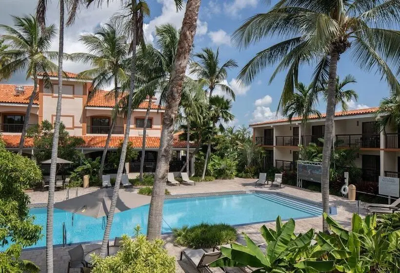 リゾートホテル Courtyard By Marriott Key West Waterfront