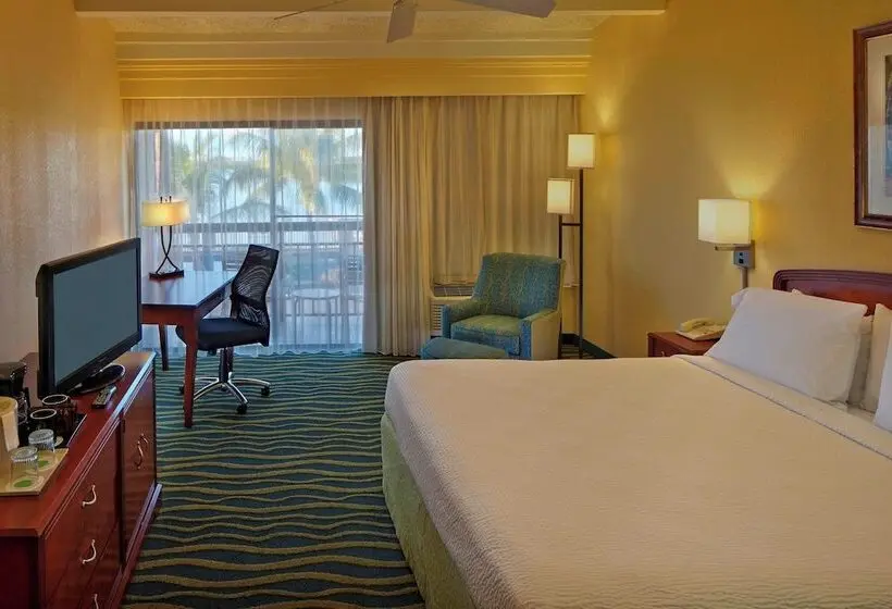 リゾートホテル Courtyard By Marriott Key West Waterfront