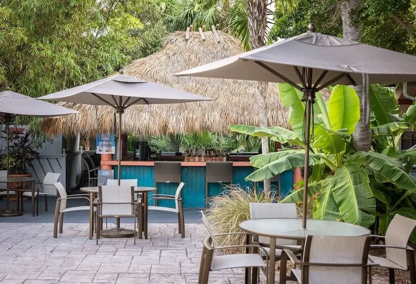 リゾートホテル Courtyard By Marriott Key West Waterfront
