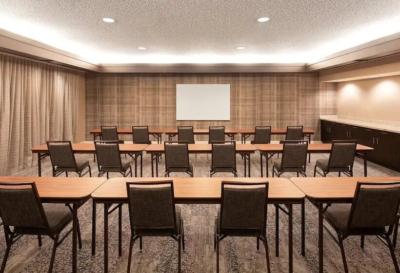 リゾートホテル Courtyard By Marriott Key West Waterfront