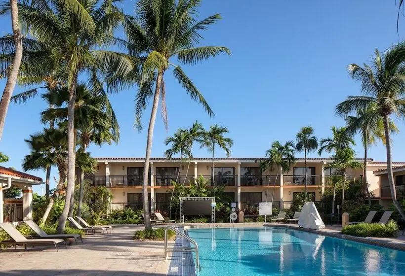 リゾートホテル Courtyard By Marriott Key West Waterfront