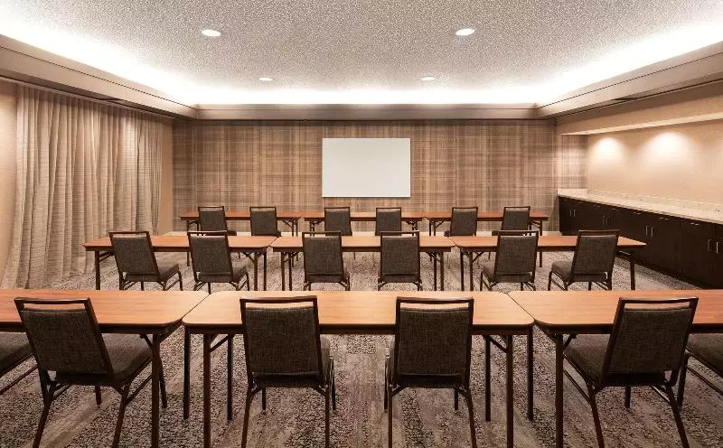 منتجع Courtyard By Marriott Key West Waterfront