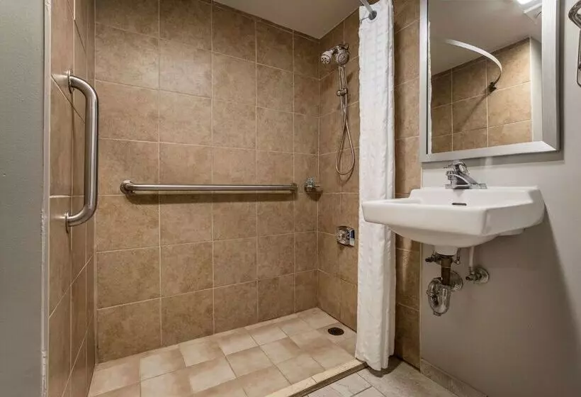 호텔 Best Western Ashbury Inn