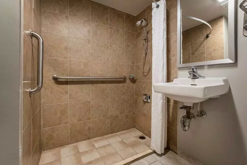 호텔 Best Western Ashbury Inn