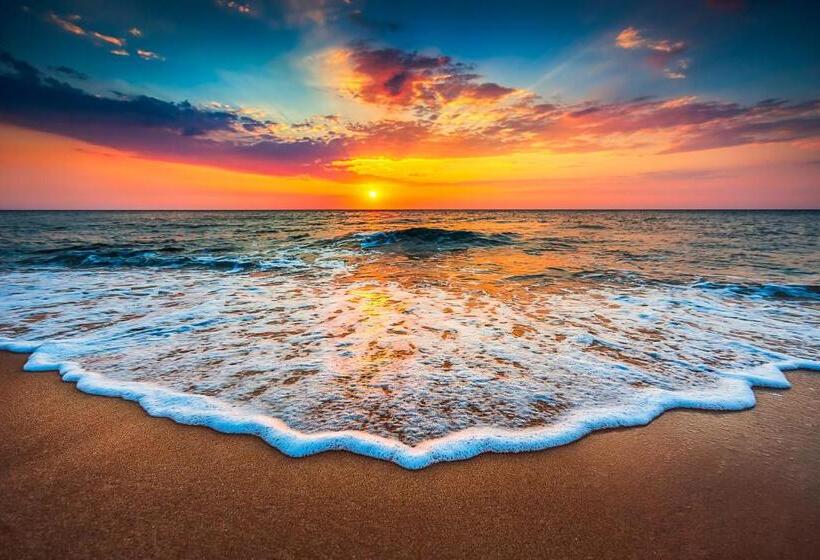 Otel Castle Kona Bali Kai