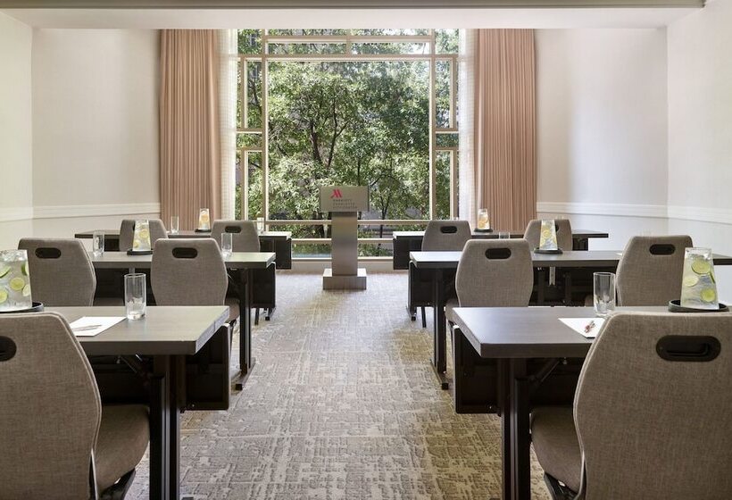 هتل Charlotte Marriott City Center