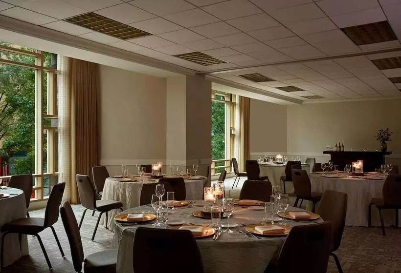 Hotel Charlotte Marriott City Center