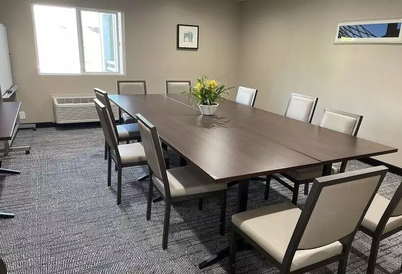 ホテル Country Inn & Suites By Radisson, Vallejo Napa Valley, Ca