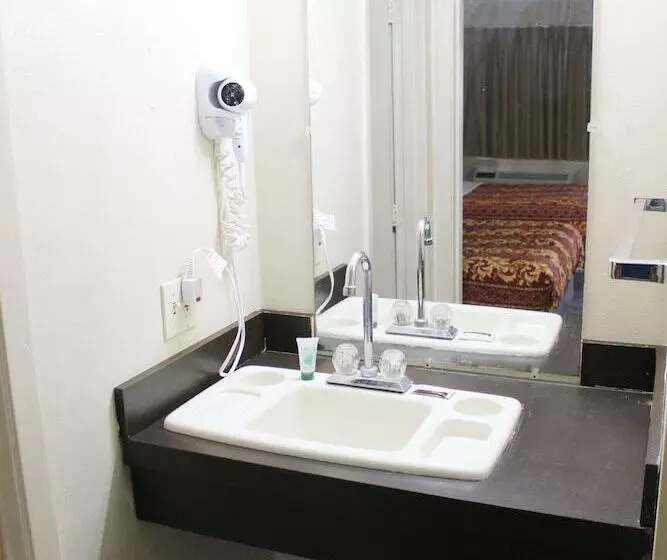 فندق Huntington Inn