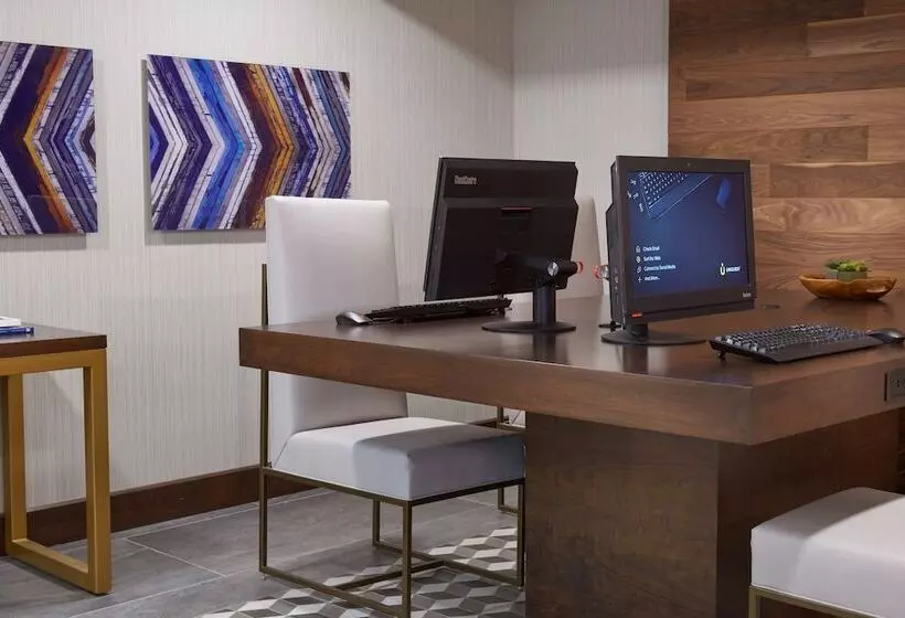 Hotell Kansas City Airport Marriott