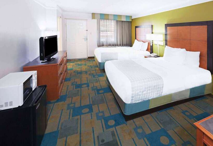 هتل La Quinta Inn By Wyndham Amarillo Midcity