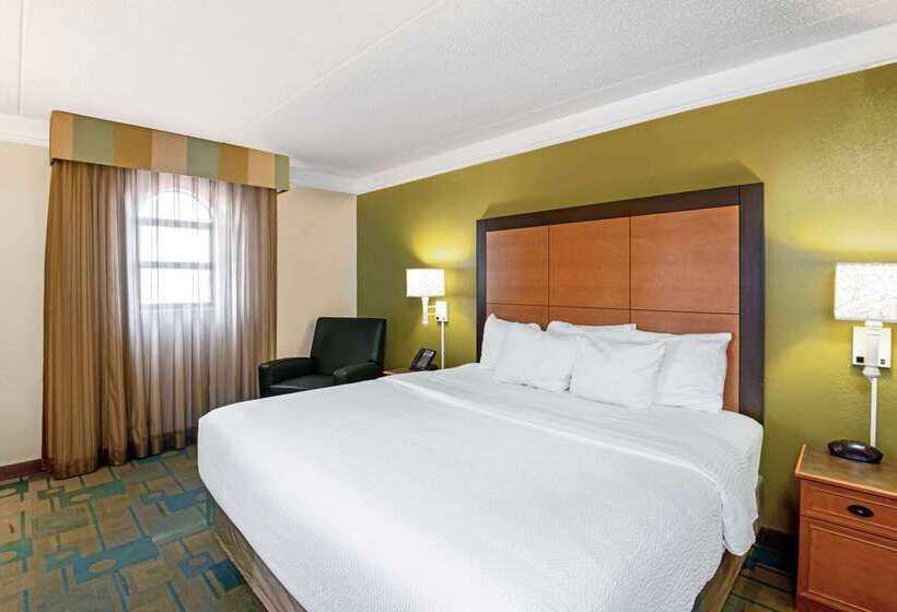 هتل La Quinta Inn By Wyndham Amarillo Midcity