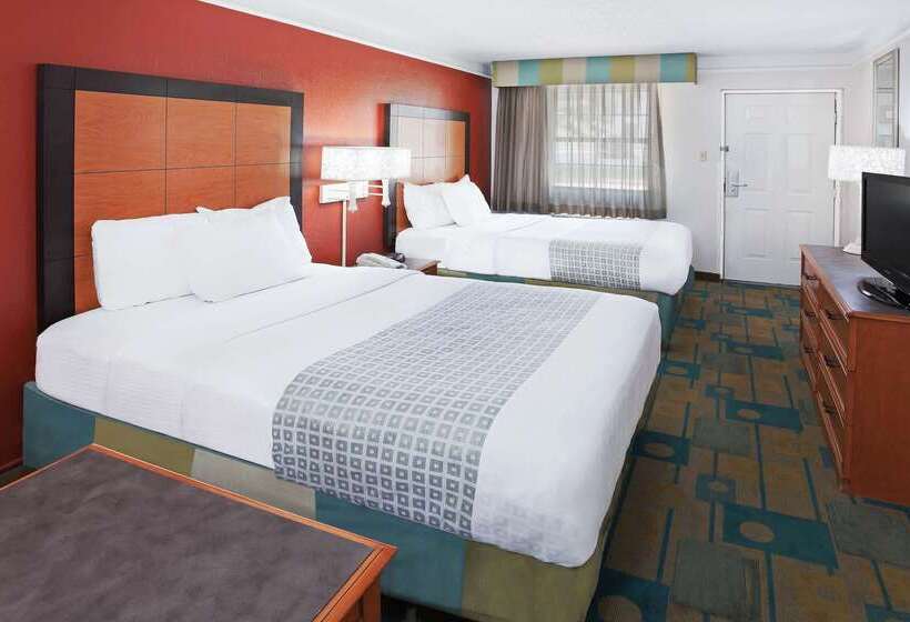 هتل La Quinta Inn By Wyndham Amarillo Midcity