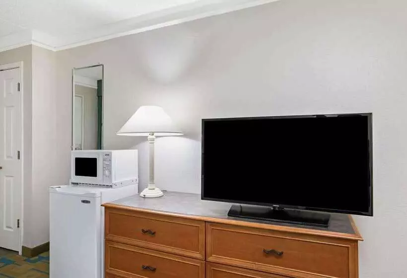 호텔 La Quinta Inn By Wyndham El Paso East Lomaland