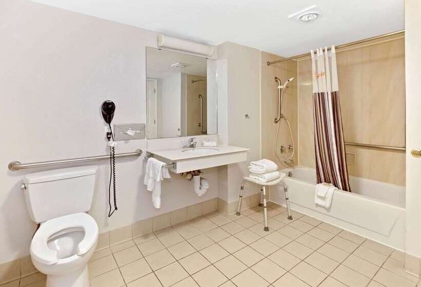 فندق La Quinta Inn By Wyndham Santa Fe