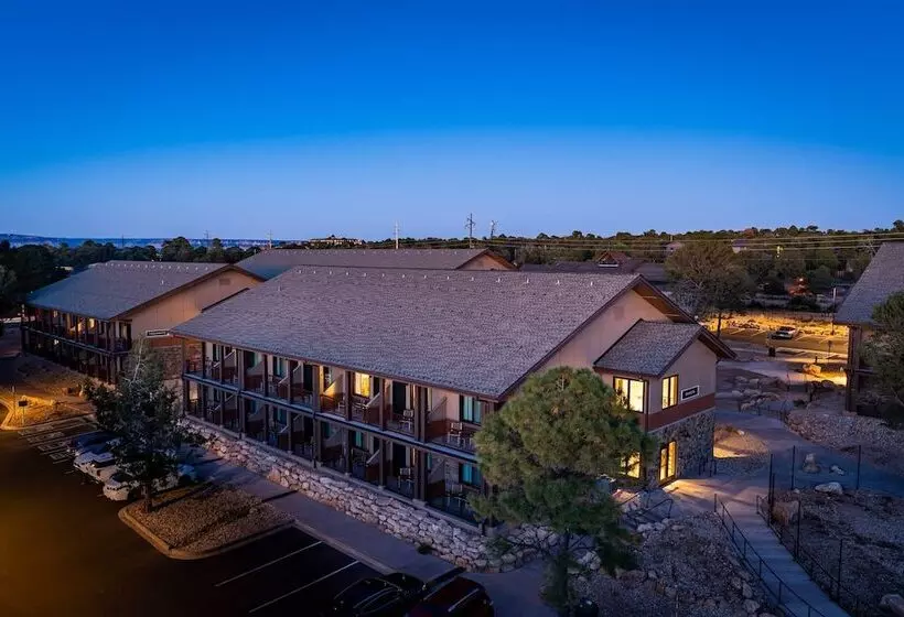 فندق Maswik Lodge   Inside The Park