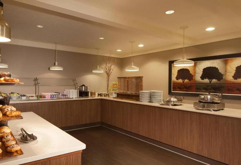 هتل Omaha Marriott