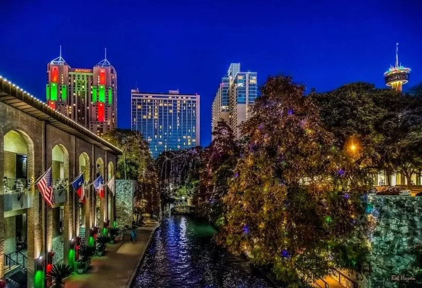Hotel San Antonio Marriott Riverwalk