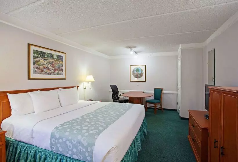 호텔 Super 8 By Wyndham San Bernardino