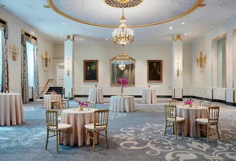 The Mayflower Hotel, Autograph Collection