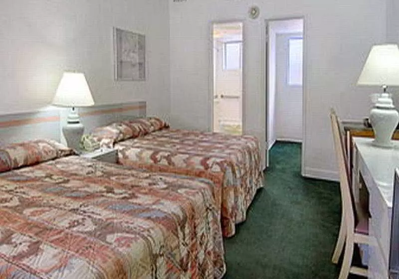 فندق Travelodge Monaco N Miami & Sunny Isles Beach